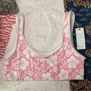 NWT Frankie’s Bikinis Connor top in Sand Sugar